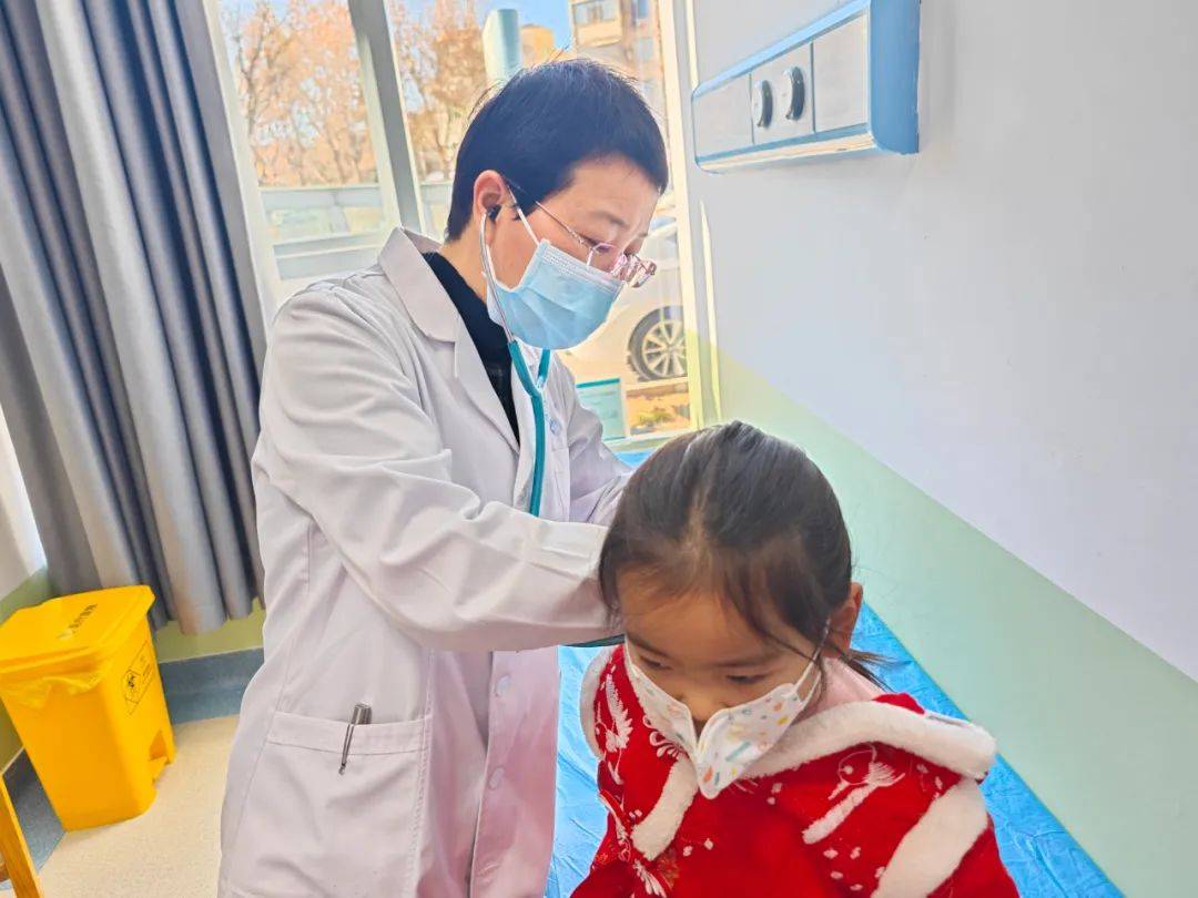市一儿科专家门诊，守护儿童健康的坚实屏障