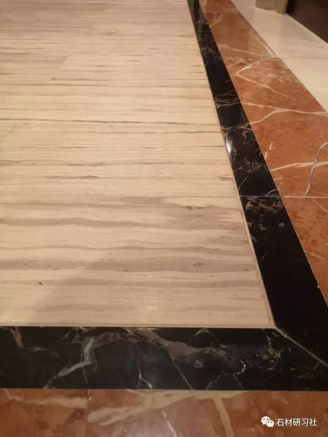深色金沙木纹——自然之美的独特展现