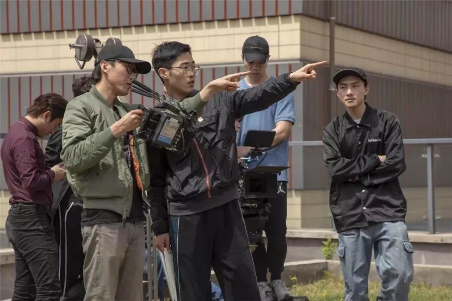 如何进入剧组做幕后工作