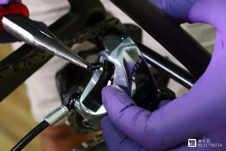 SRAM油碟拆解指南