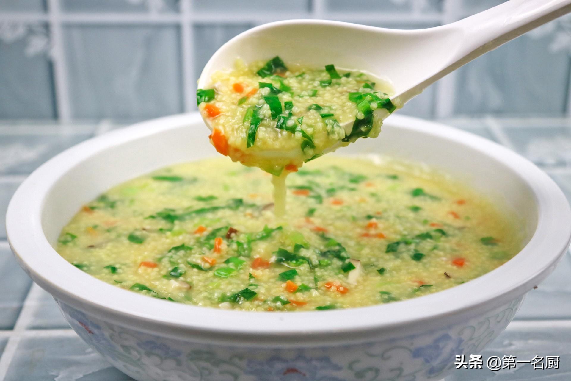 蛋花粥，一道美味佳肴的图片描绘