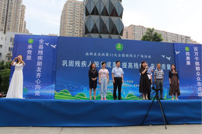 金属凉亭，现代园林艺术的独特魅力