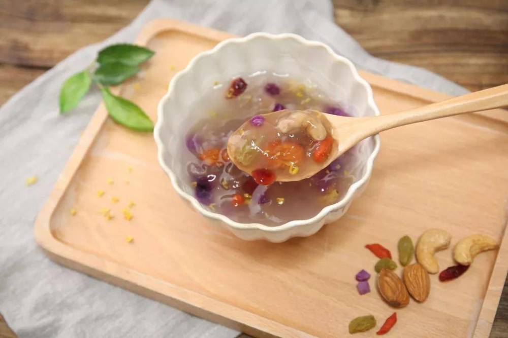 米酒蛋花汤圆，传统美食的魅力与现代享受