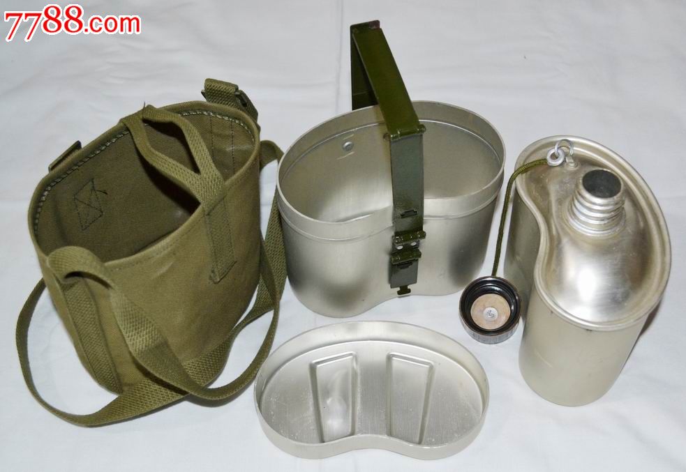 正品65式伞兵水壶，历史的印记与实用的典范