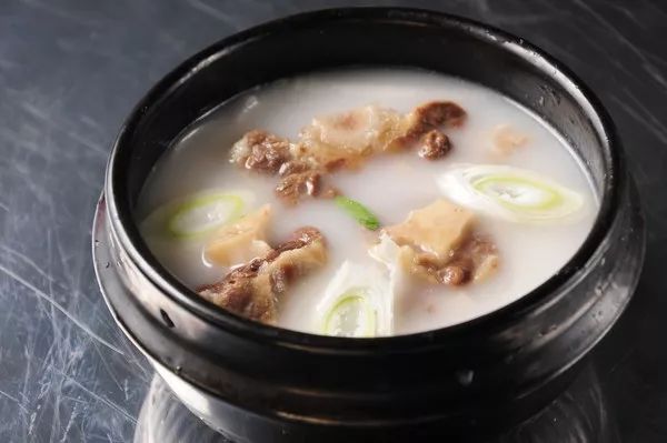 菜干蛋花汤与哺乳期的乳汁分泌，一道传统汤品的神秘力量