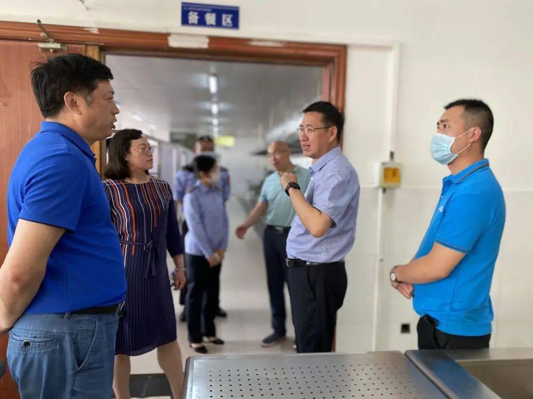 自动门安全光线安装，技术细节与安全保障
